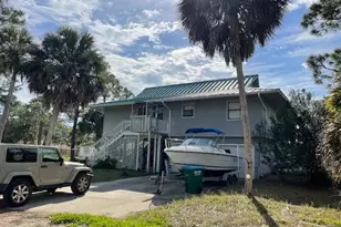 515 W Sawyer St, Saint George Island, FL 32328 - Photo 53