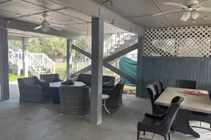 515 W Sawyer St, Saint George Island, FL 32328 - Photo 29