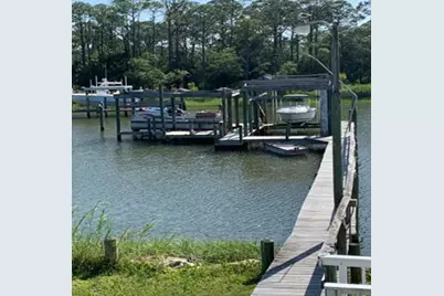 515 W Sawyer St, Saint George Island, FL 32328 - Photo 55