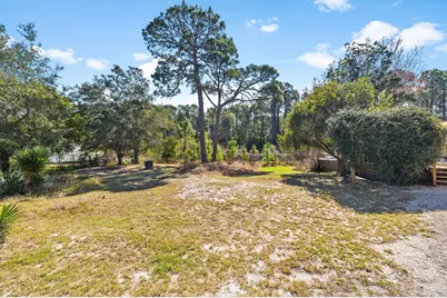 34 S Bay Shore Dr, Eastpoint, FL 32328 - Photo 23