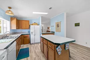 34 S Bay Shore Dr, Eastpoint, FL 32328 - Photo 43