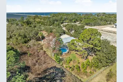 34 S Bay Shore Dr, Eastpoint, FL 32328 - Photo 19