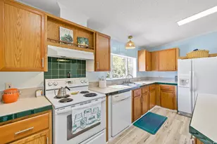 34 S Bay Shore Dr, Eastpoint, FL 32328 - Photo 41