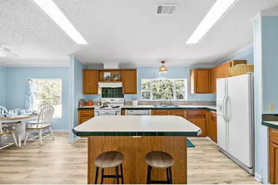 34 S Bay Shore Dr, Eastpoint, FL 32328 - Photo 39