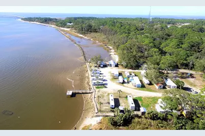 326 Patton Dr, Eastpoint, FL 32328 - Photo 9