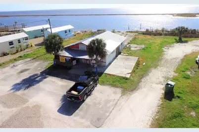 326 Patton Dr, Eastpoint, FL 32328 - Photo 3