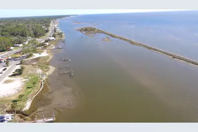 326 Patton Dr, Eastpoint, FL 32328 - Photo 11