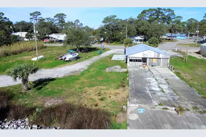 326 Patton Dr, Eastpoint, FL 32328 - Photo 7