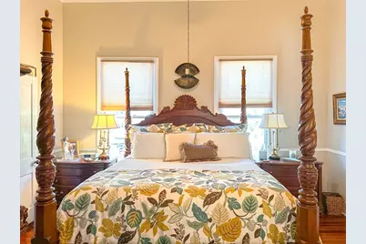 142 4th St, Apalachicola, FL 32320 - Photo 17