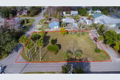 99 11th St, Apalachicola, FL 32320 - Photo 1