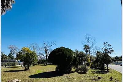 99 11th St, Apalachicola, FL 32320 - Photo 11