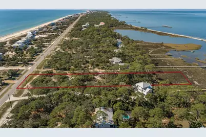 1729 E Gulf Beach Dr, Saint George Island, FL 32328 - Photo 9