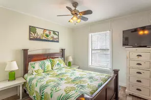 901 E Gorrie Dr, Saint George Island, FL 32328 - Photo 17