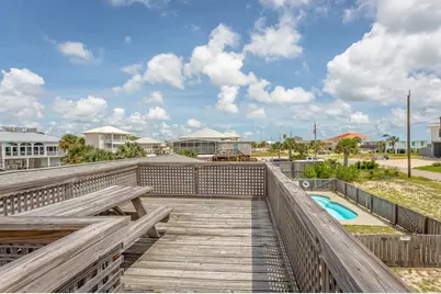 901 E Gorrie Dr, Saint George Island, FL 32328 - Photo 11