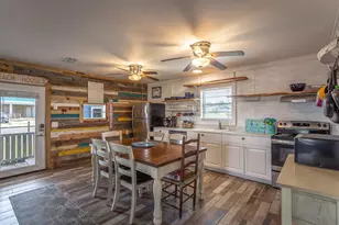 901 E Gorrie Dr, Saint George Island, FL 32328 - Photo 5