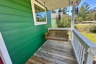 1727 Landing St, Carrabelle, FL 32322 - Photo 9