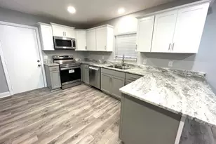 443 Boatwright St, Eastpoint, FL 32328 - Photo 9