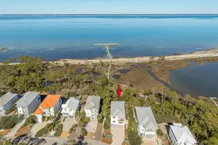 1639 Wayfarers Ct, Saint George Island, FL 32328 - Photo 7