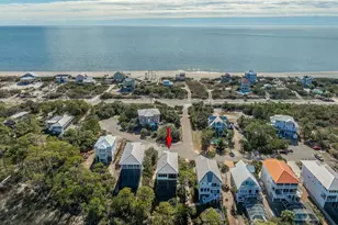 1639 Wayfarers Ct, Saint George Island, FL 32328 - Photo 5