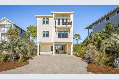 1639 Wayfarers Ct, Saint George Island, FL 32328 - Photo 3