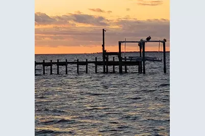 312 Bledsoe St, Saint George Island, FL 32328 - Photo 11