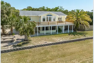 400 McCloud St, Saint George Island, FL 32328 - Photo 11