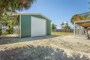 400 Mccloud St, Saint George Island, FL 32328 - Photo 21