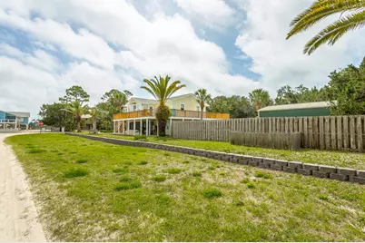 400 McCloud St, Saint George Island, FL 32328 - Photo 9