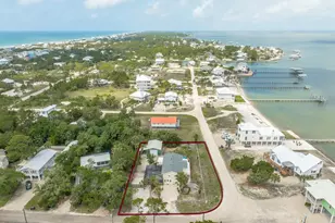 400 Mccloud St, Saint George Island, FL 32328 - Photo 5