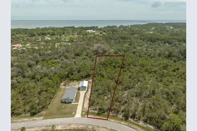 333 Blue Heron Dr, Eastpoint, FL 32328 - Photo 1