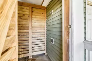 724 E Gulf Beach Dr, Saint George Island, FL 32328 - Photo 35