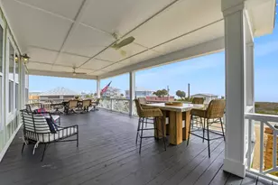 725 E Gorrie Dr, Saint George Island, FL 32328 - Photo 35