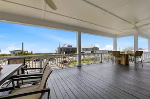 725 E Gorrie Dr, Saint George Island, FL 32328 - Photo 37