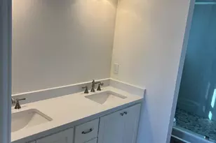 725 E Gorrie Dr, Saint George Island, FL 32328 - Photo 13