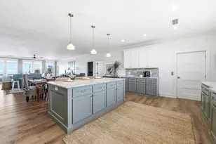 725 E Gorrie Dr, Saint George Island, FL 32328 - Photo 13