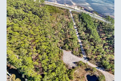 1483 Hwy 98, Eastpoint, FL 32328 - Photo 5