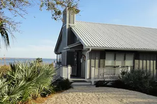 130 Bay Ave, Apalachicola, FL 32320 - Photo 1
