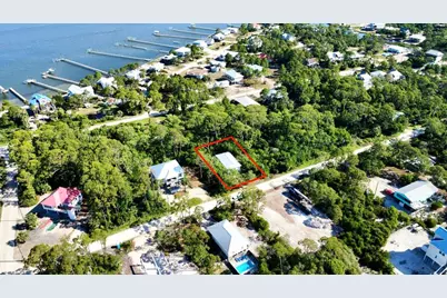 865 W Pine Ave, Saint George Island, FL 32328 - Photo 9