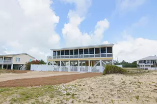 749 W Gorrie Dr, Saint George Island, FL 32328 - Photo 3