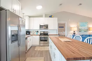 749 W Gorrie Dr, Saint George Island, FL 32328 - Photo 23