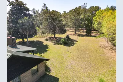 38 E M Davis Dr, Sopchoppy, FL 32358 - Photo 9