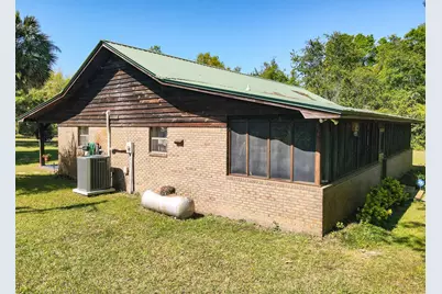 38 E M Davis Dr, Sopchoppy, FL 32358 - Photo 7