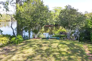 38 E M Davis Dr, Sopchoppy, FL 32358 - Photo 3