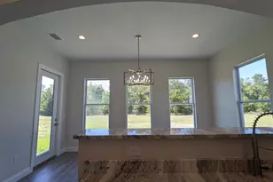 383 Gramercy Plantation Blvd, Eastpoint, FL 32328 - Photo 7