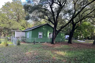 578 Brownsville Rd, Apalachicola, FL 32320 - Photo 23