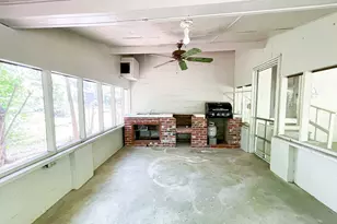 211 Fraley St, Wewahitchka, FL 32465 - Photo 11