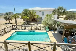 533 W Gulf Beach Dr, Saint George Island, FL 32328 - Photo 9