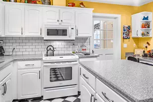 9 11th St, Apalachicola, FL 32320 - Photo 15