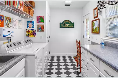 9 11th St, Apalachicola, FL 32320 - Photo 17