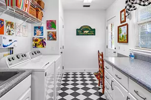 9 11th St, Apalachicola, FL 32320 - Photo 17